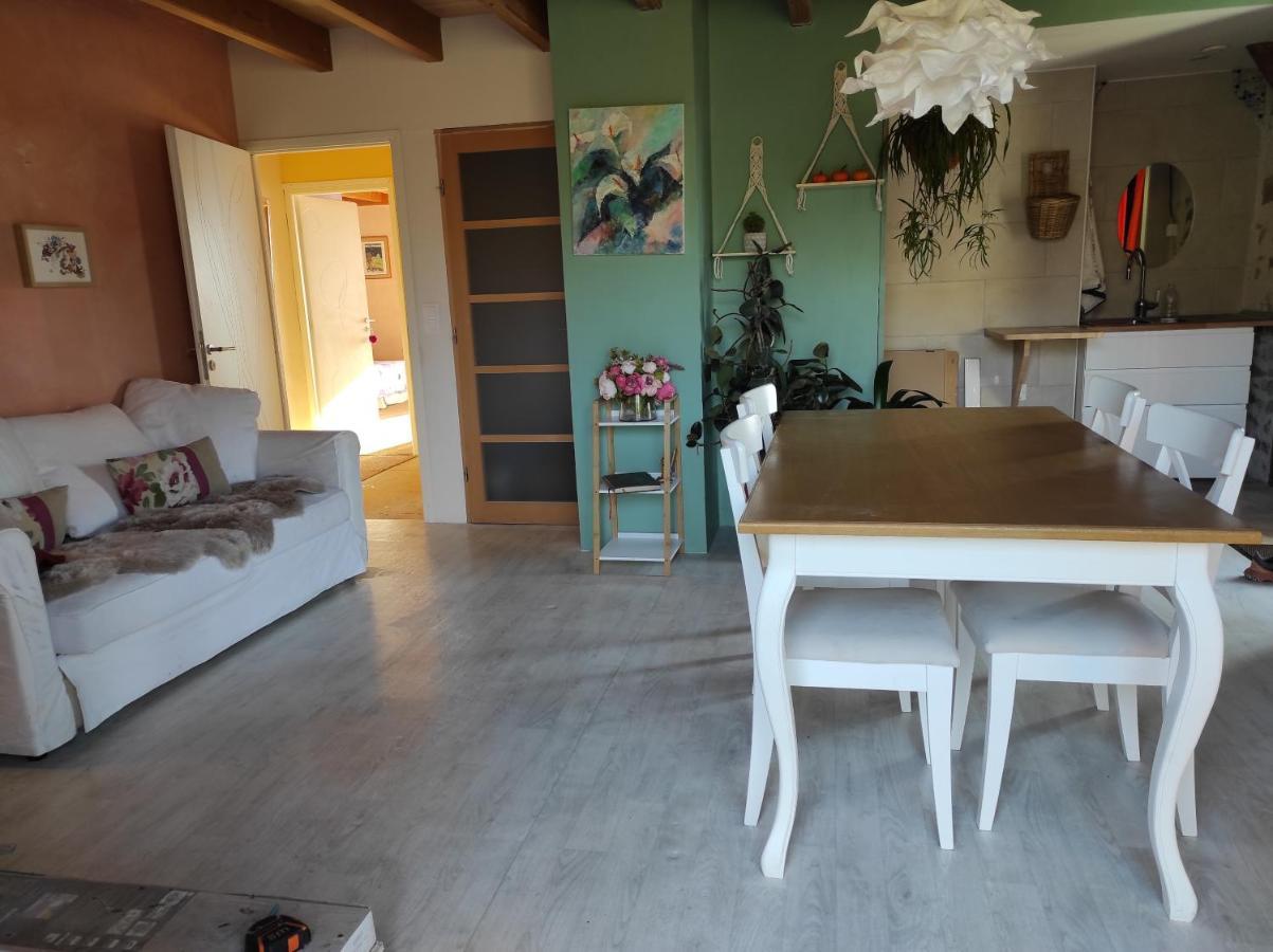 Bout De Cote Bed & Breakfast Lacam-dʼOurcet Екстериор снимка